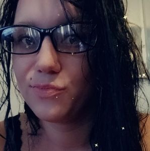 Meet your Posher, Brooke jeanette